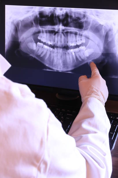 Best Broken or Cracked Tooth Emergency Dentist in Martins Additions, MD